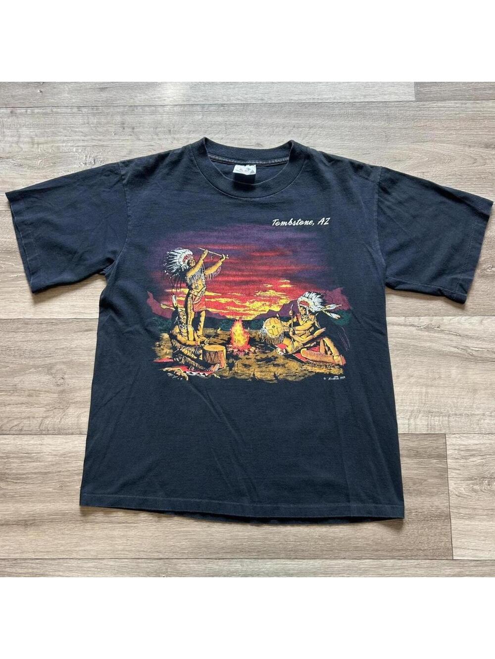 Vintage 90s Native American nature t shirt aop wrap around M